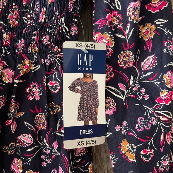 Gap Kids Factory Smocked Print Dress Navy Blue Floral NWT XS 4/5 - Picture 3 of 6